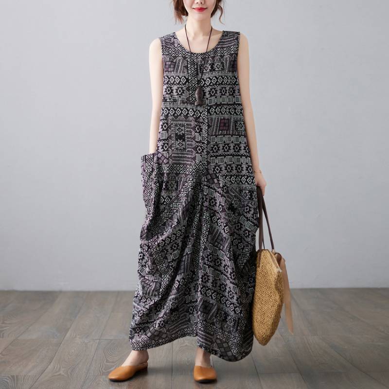 きれいめカジュアル エスニック柄ノースリーブゆったりマキシ丈ワンピース