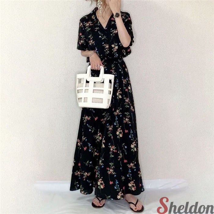 きれいめカジュアル 花柄ワンピース 夏 ロング丈 半袖 黒