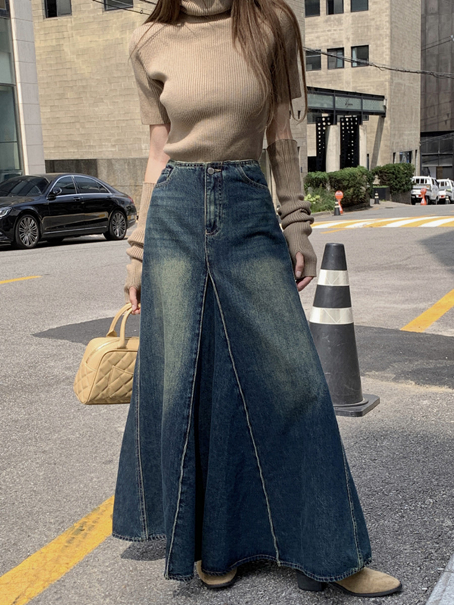 きれいめカジュアル デニム素材のフレアロングスカート