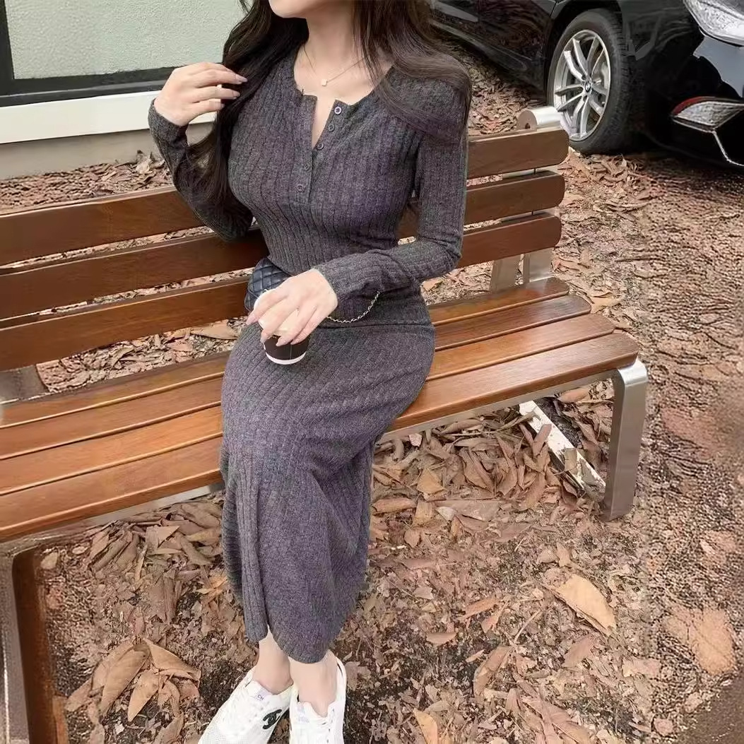 https://fulmo-img-server.com/gracecasual/db6a8986-c84e-464d-8609-19d094629c2f.jpg