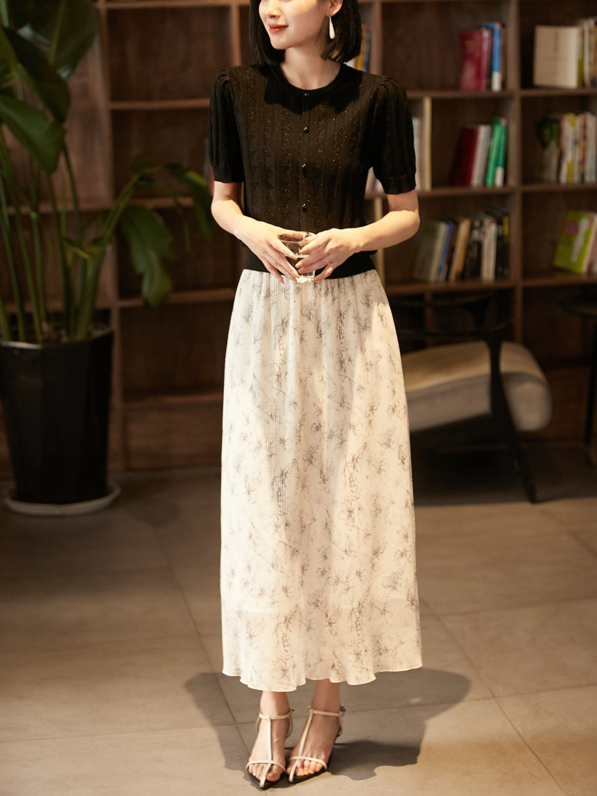 きれいめカジュアル 花柄プリーツロングスカート