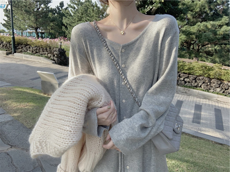 https://fulmo-img-server.com/gracecasual/e921cf5a-2557-4394-98db-ea71f2c4c85a.jpg