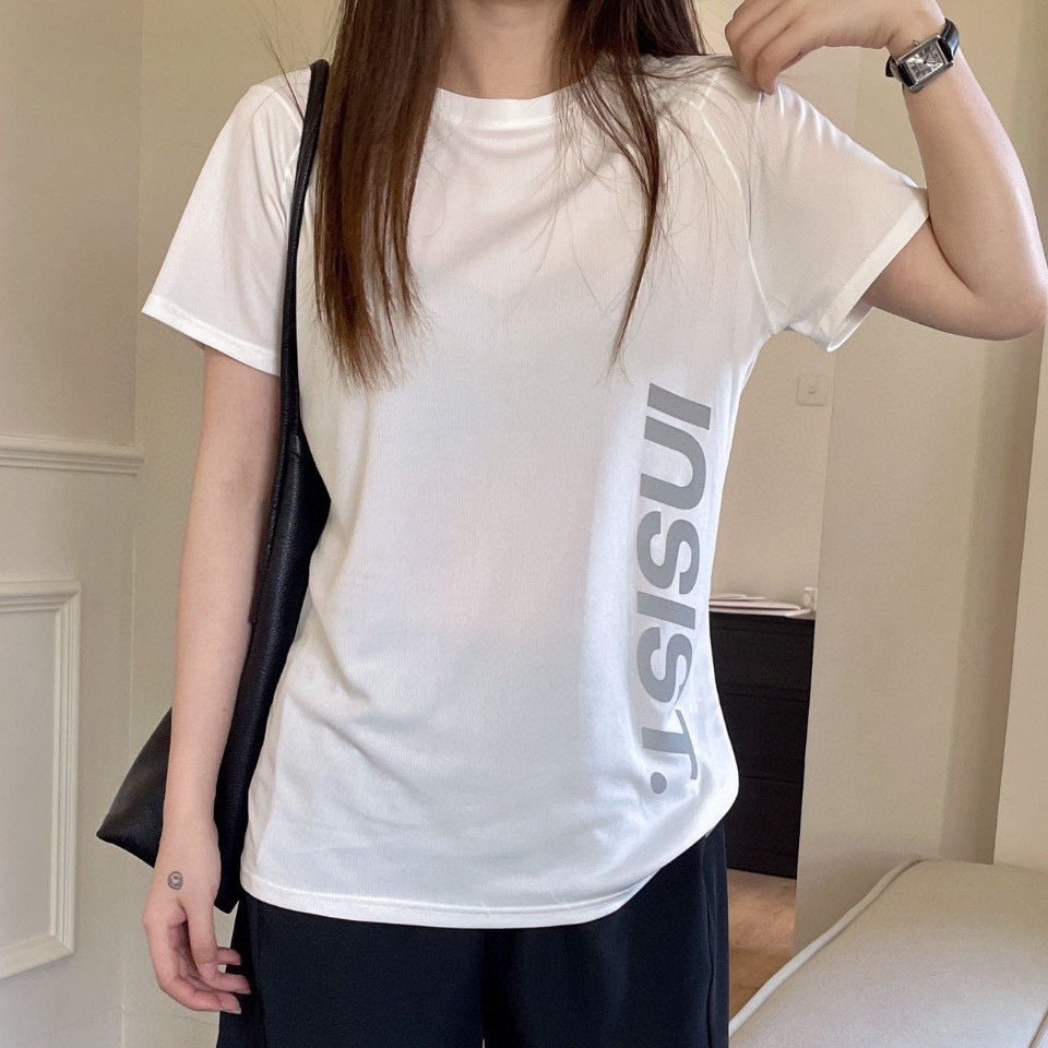 きれいめカジュアル サイドロゴ入り上質素材Tシャツ