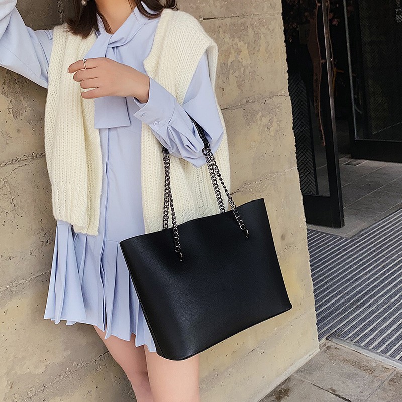 https://fulmo-img-server.com/gracecasual/ff1f0846-14bc-4e6c-8208-0837990efaa4.jpg