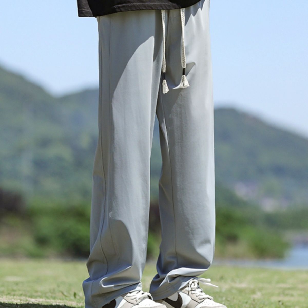 グレー パンツ タッセル付きリラックスパンツ