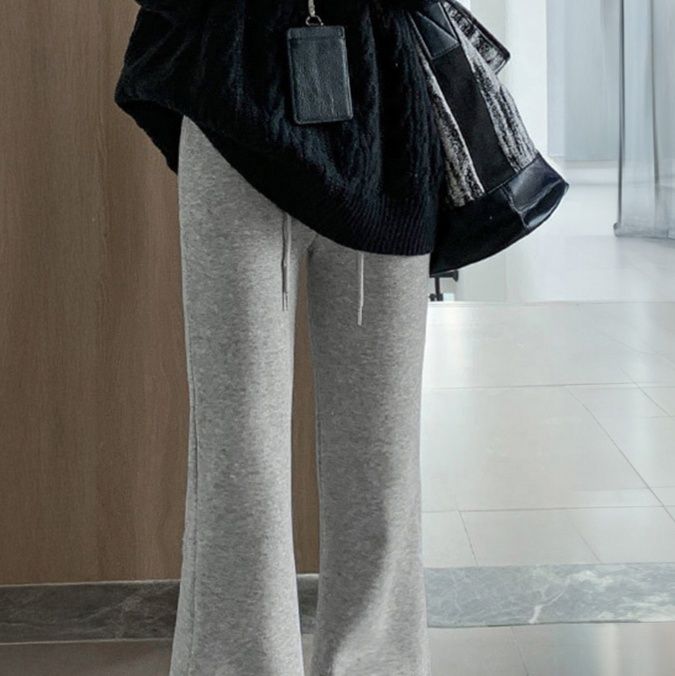 グレー 裏起毛フレアパンツ 美脚 スウェット