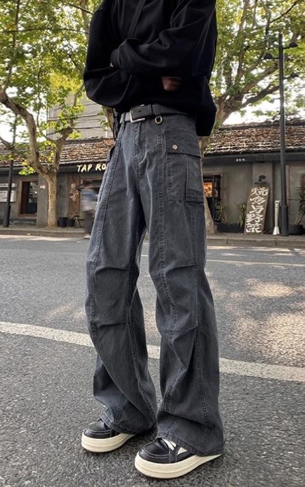 グレー パンツ 立体カーゴポケット付きワイドストレートデニム