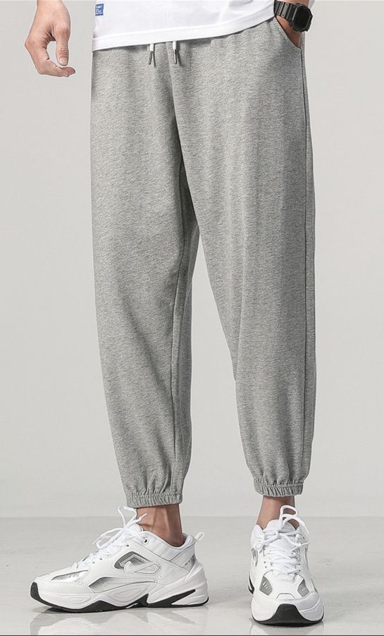 グレー パンツ 裾リブ仕様のゆったりシルエット快適スウェットパンツ