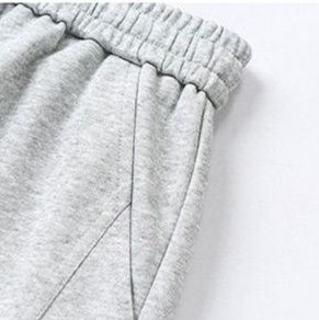 https://fulmo-img-server.com/graypants/1780968009798_5gb593yb_p3d6l7zp.jpeg