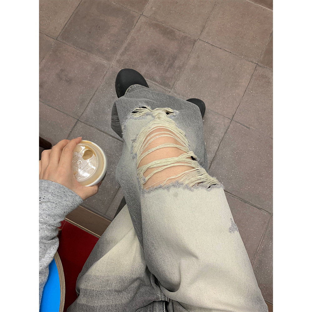 グレー パンツ ダメージ加工ゆったりデニム
