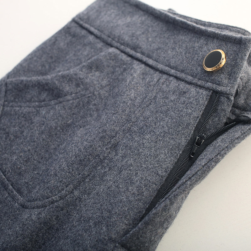 グレー パンツ 裾絞りデザイン起毛素材のハイウエストスラックス