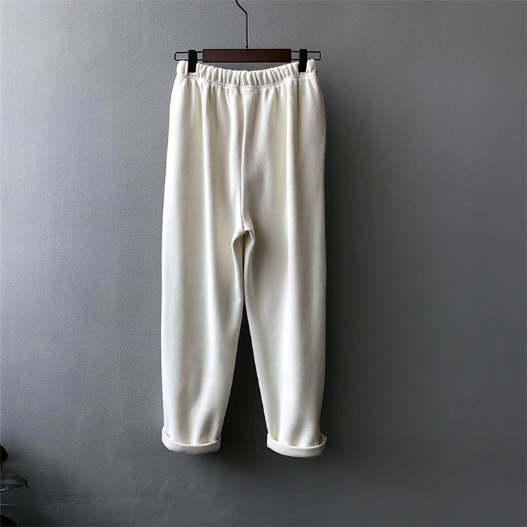 https://fulmo-img-server.com/graypants/4c671435-10a3-48de-9cb6-8f7c2d9930fd.jpg
