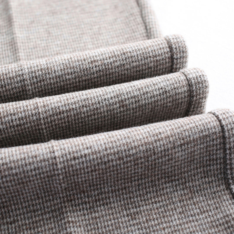 グレー パンツ 上品な横縞模様ハイウエストワイドレッグスラックス