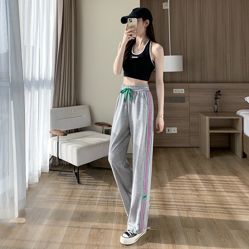 https://fulmo-img-server.com/graypants/675f1aa7-733c-4f4f-a9c4-c957b80fa346.jpg