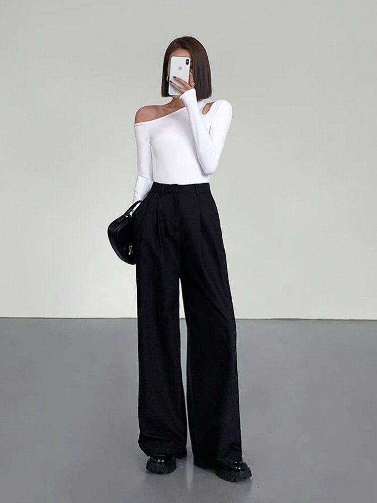 グレー パンツ センタープレス入りハイウエストワイドスラックス