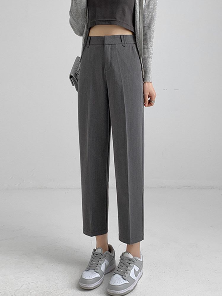 グレー パンツ センタープレス入りストレートシルエットスラックス