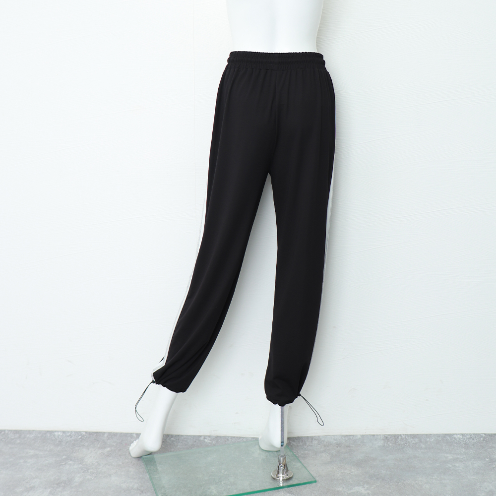 グレー パンツ グレー スウェットパンツ レディース ハート柄ロゴ