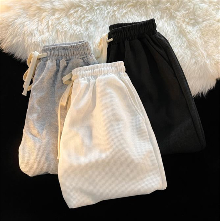 ゆったりショートパンツ 男性用 無地 グレー パンツ