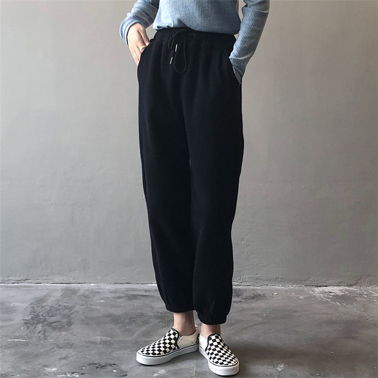 https://fulmo-img-server.com/graypants/9ad9907b-a343-4efc-97cd-f30ac3061dfb.jpg
