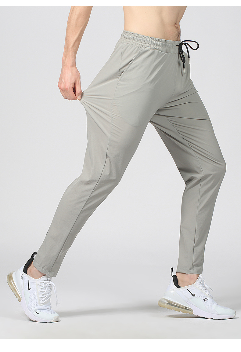 グレー パンツ 快適ストレッチ細身パンツ