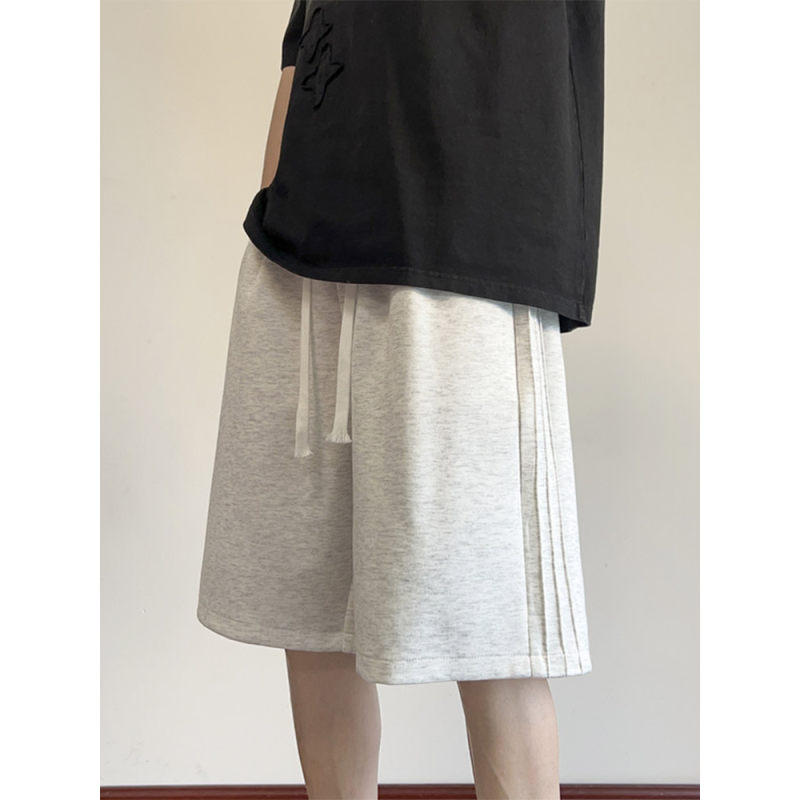 https://fulmo-img-server.com/graypants/c8be988b-471c-49de-90c7-25bf0da02356.jpg