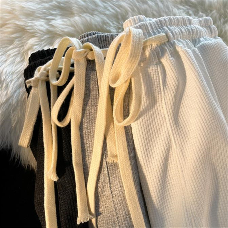 ゆったりショートパンツ 男性用 無地 グレー パンツ