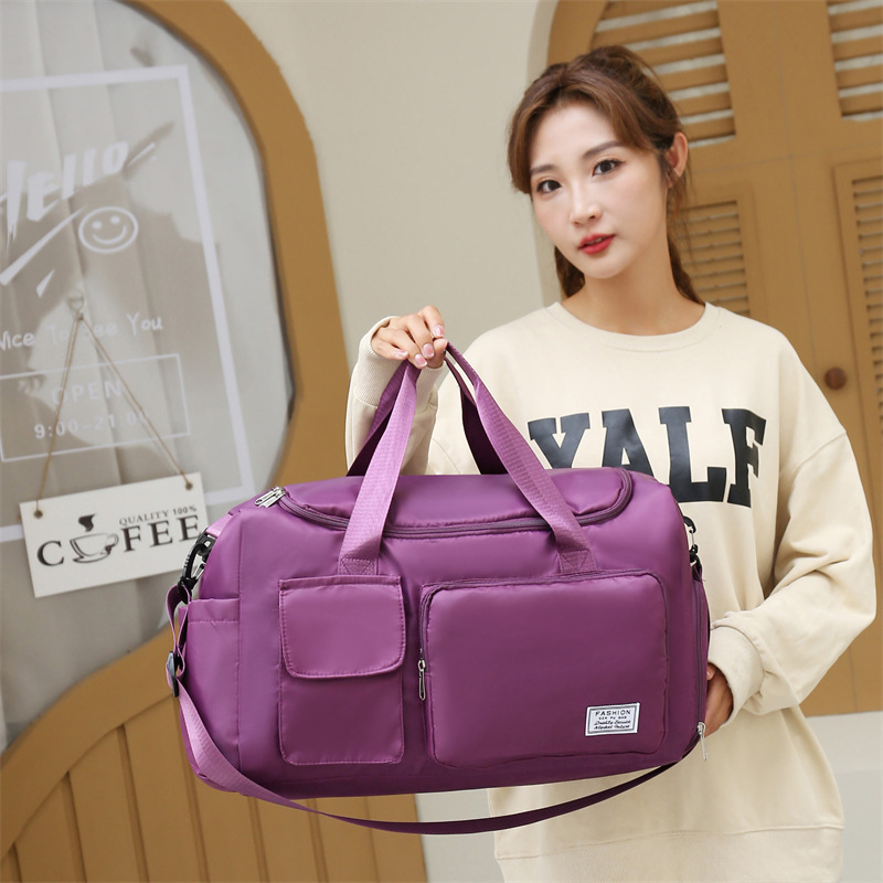 ジムバッグ 多機能ポケット付き大容量ボストン型バックパック