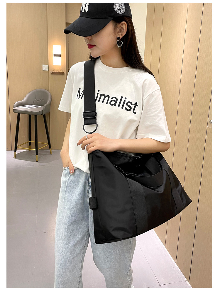 ジムバッグ 多機能ナイロンバッグ 肩掛け手提げ斜め掛け3Way 男女兼用