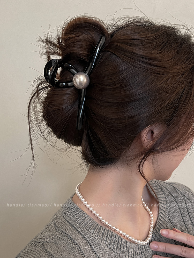 ヘアアクセサリー 真珠の輝き リボンバレッタ