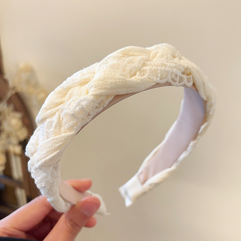 ヘアアクセサリー レース編み込みカチューシャ