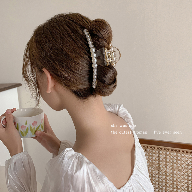 ヘアアクセサリー 真珠の輝き リボンバレッタ