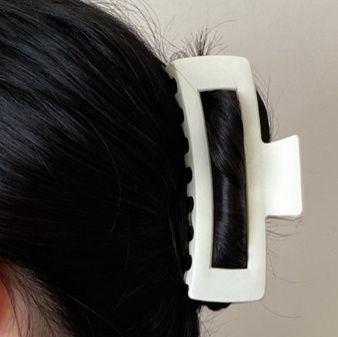 ヘアアクセサリー シンプル直線美 大ぶりバレッタ