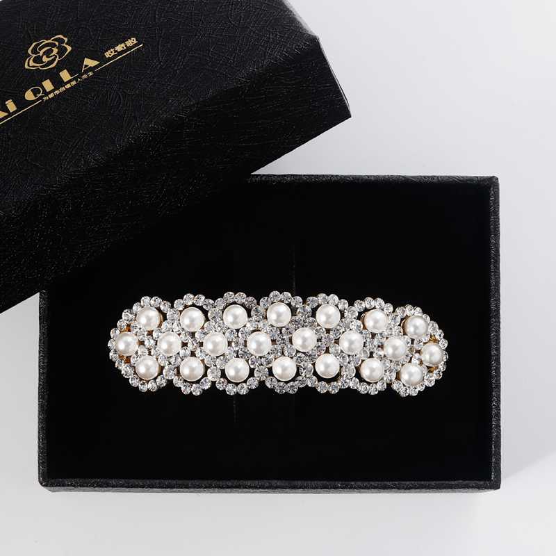 入学式を彩る！特別な日のためのヘアアクセサリー10選