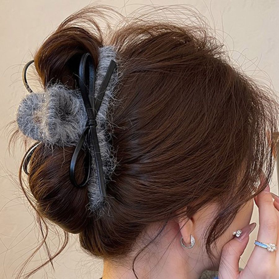 ヘアアクセサリー リボンバレッタ起毛質感大きめヘアクリップ秋冬