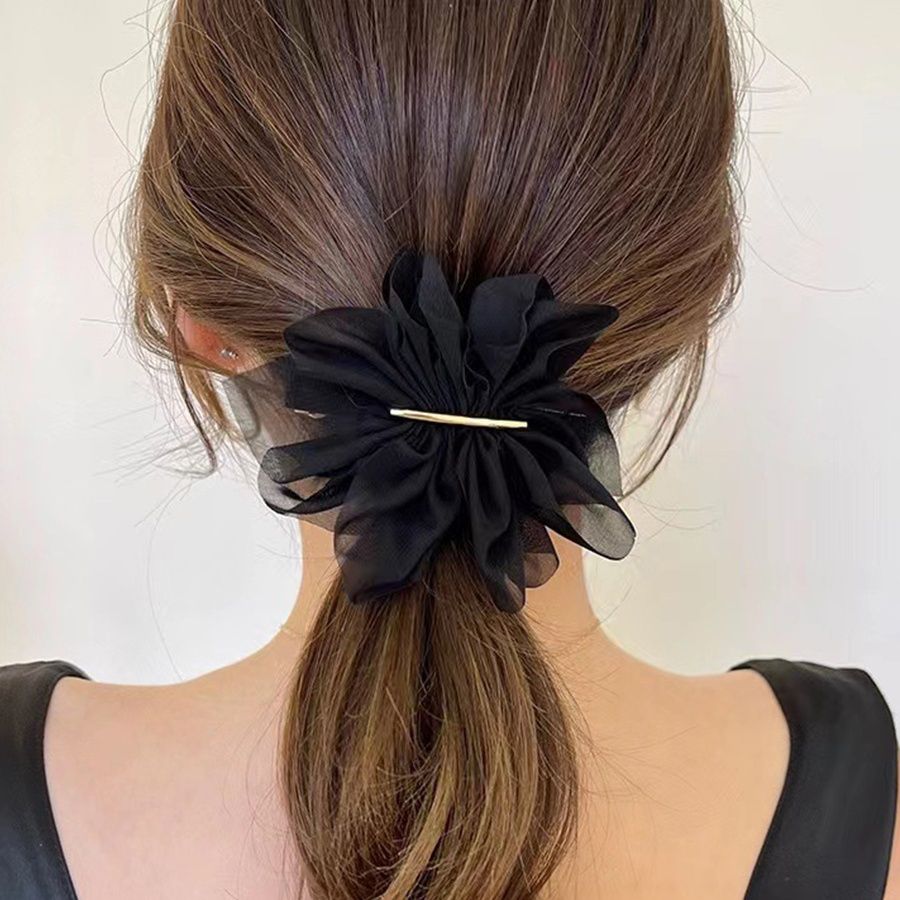 https://fulmo-img-server.com/haircery/1760403922252_qrmsenlo_8w20rx2g.jpeg