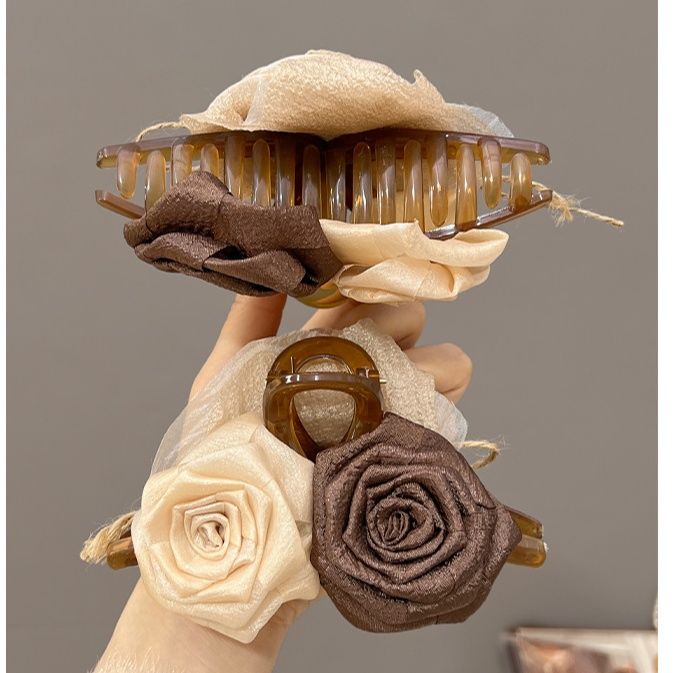 ヘアアクセサリー 立体フラワー薔薇モチーフべっ甲調バレッタ