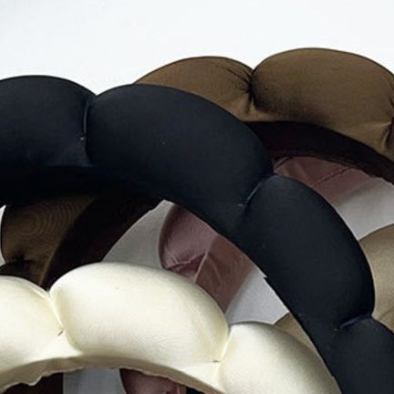 ヘアアクセサリー ふんわり編み込みデザインカチューシャ