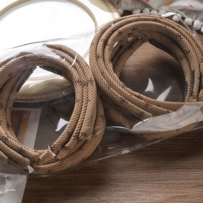 ヘアアクセサリー 小花刺繍コーデュロイ太めカチューシャ