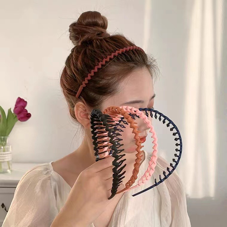 ヘアアクセサリー ジグザグコーム カチューシャ