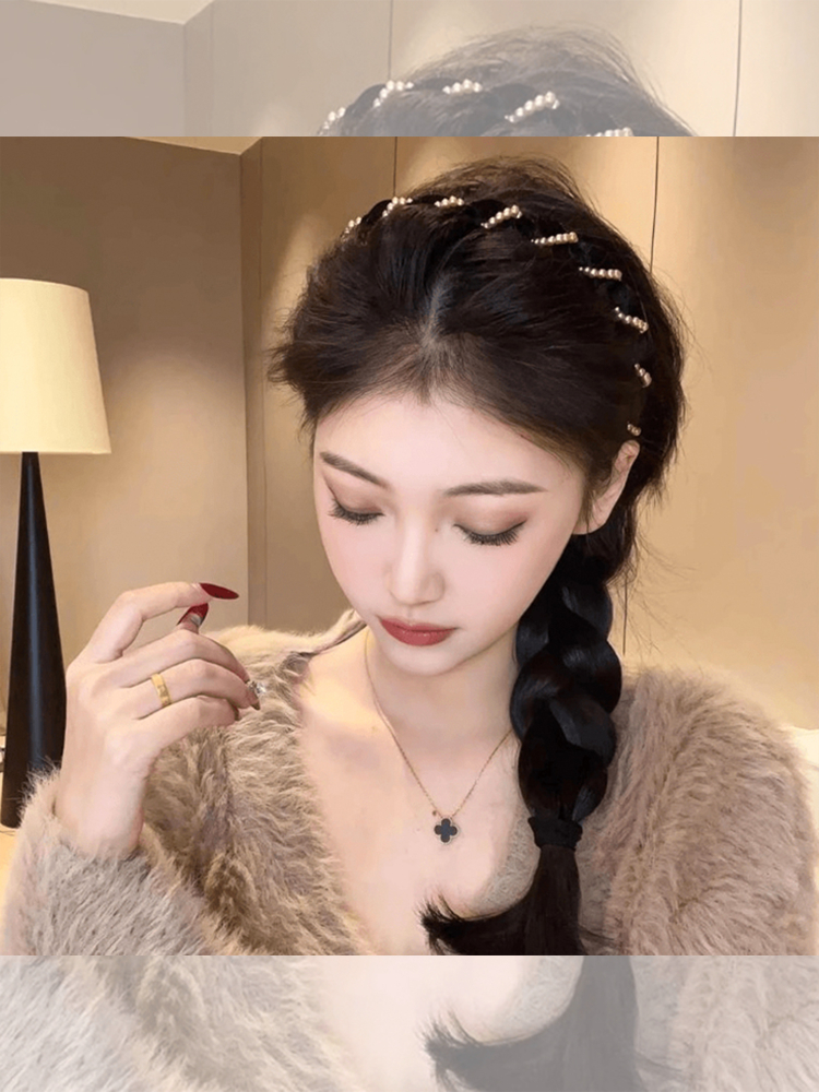ヘアアクセサリー きらめき編み込みカチューシャ