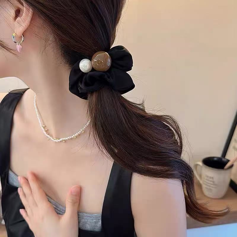 ヘアアクセサリー 大理石風パールシュシュ