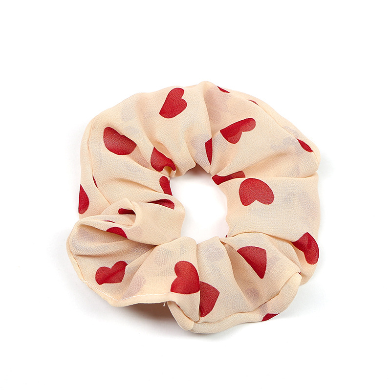ヘアアクセサリー ハート柄プリント生地のふんわりシュシュ