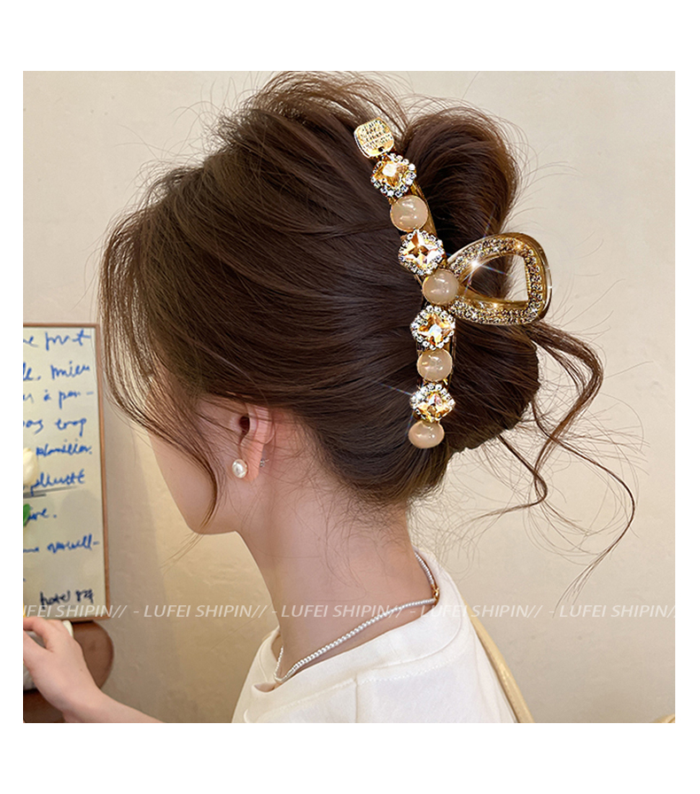 ヘアアクセサリー 輝きリボン真珠バレッタ