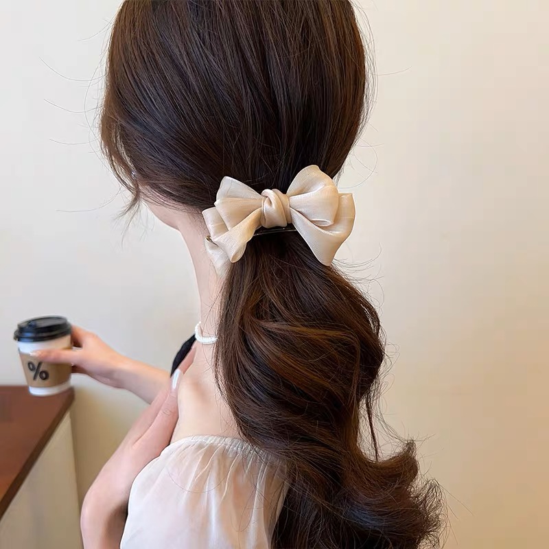 ヘアアクセサリー 優雅リボン丸留めバレッタ