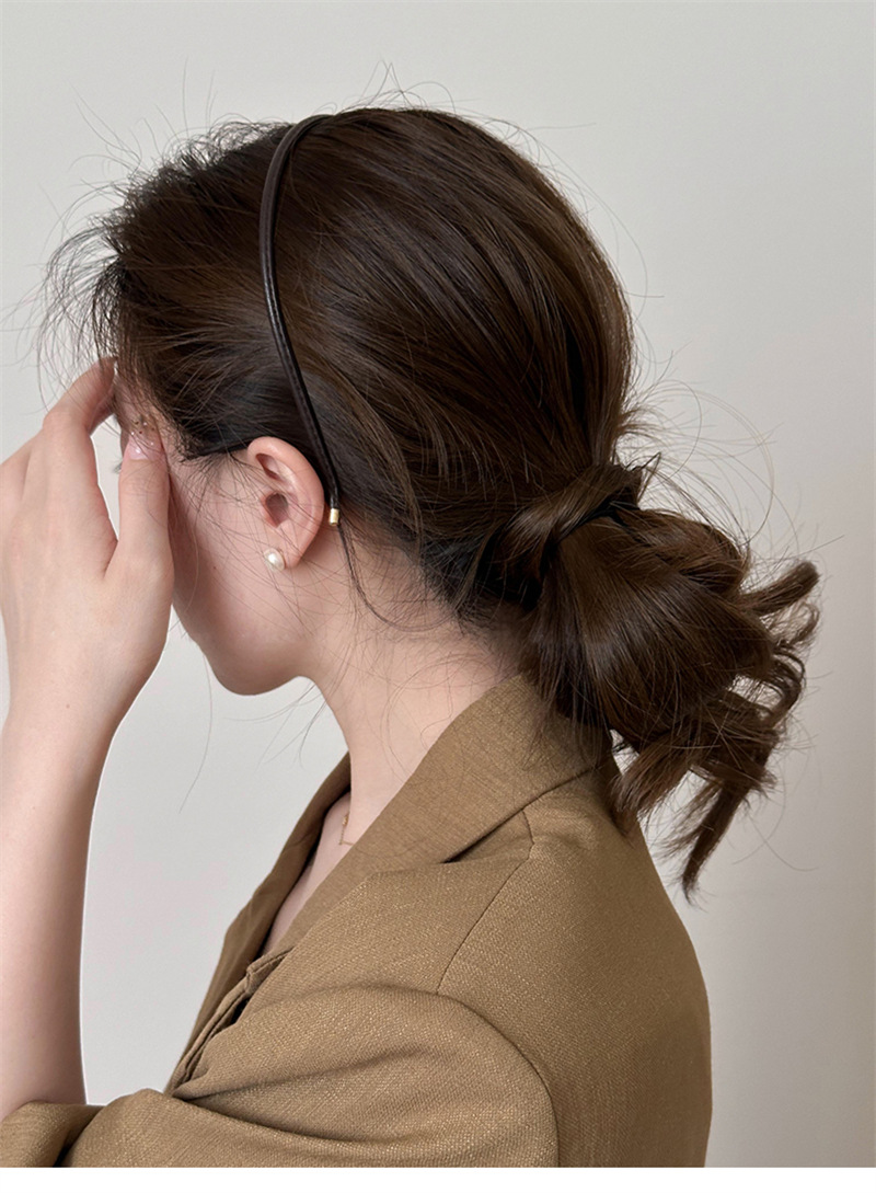 ヘアアクセサリー 細身スリムラインカチューシャ