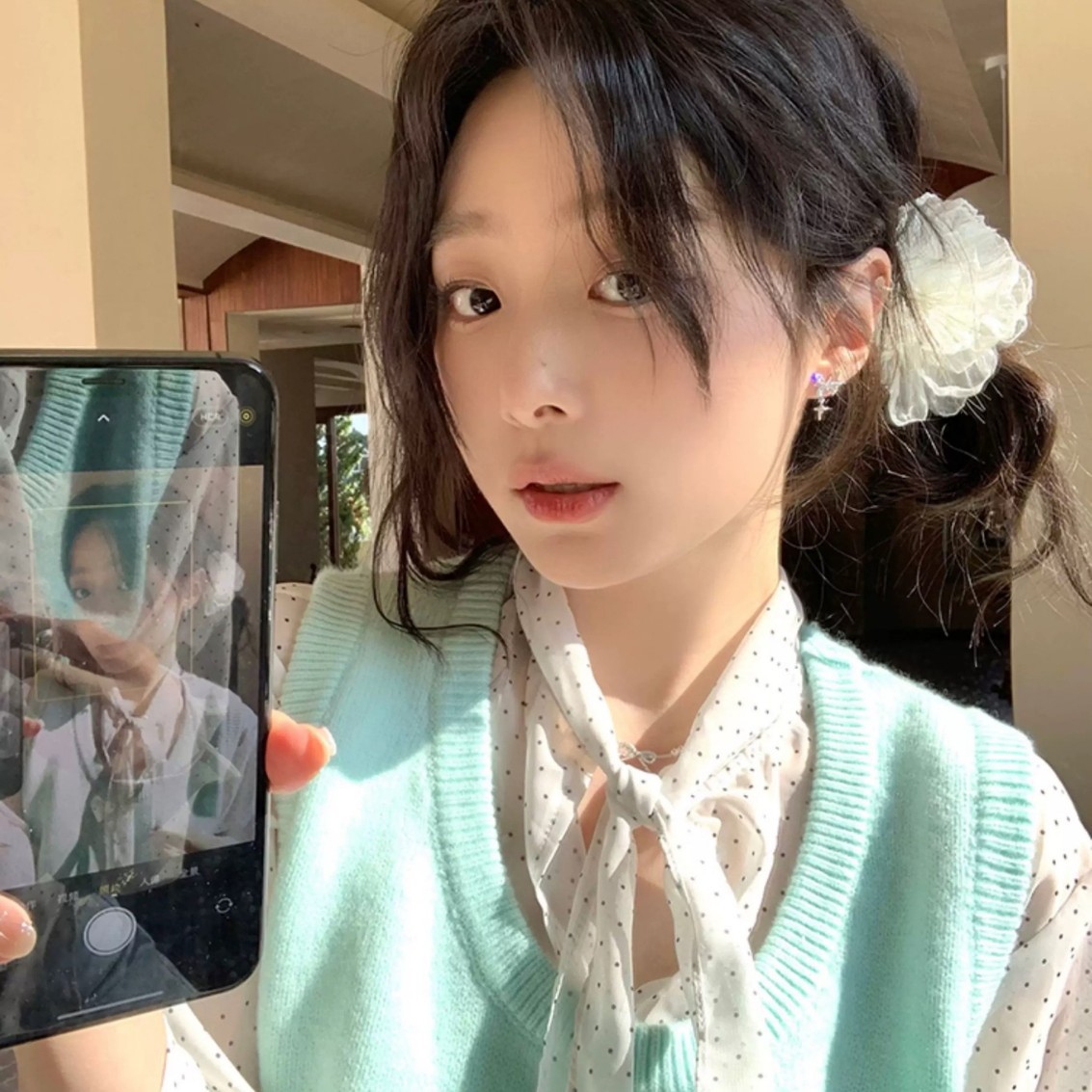 ヘアアクセサリー ふんわり花びらバレッタ