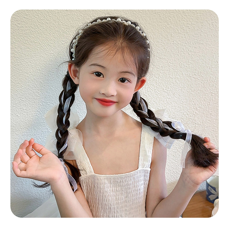 ヘアアクセサリー 真珠輝きのエレガントカチューシャ