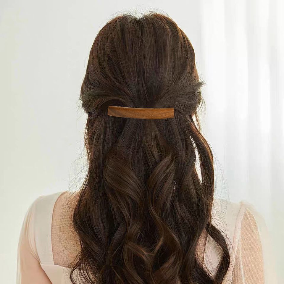 https://fulmo-img-server.com/haircery/57f2a480-d77b-44a1-8959-6c90aa8e6e72.jpg