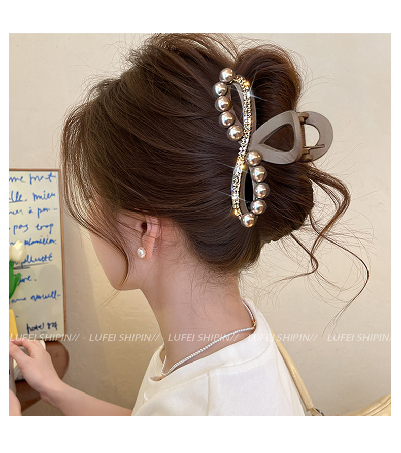 ヘアアクセサリー 輝きリボン真珠バレッタ