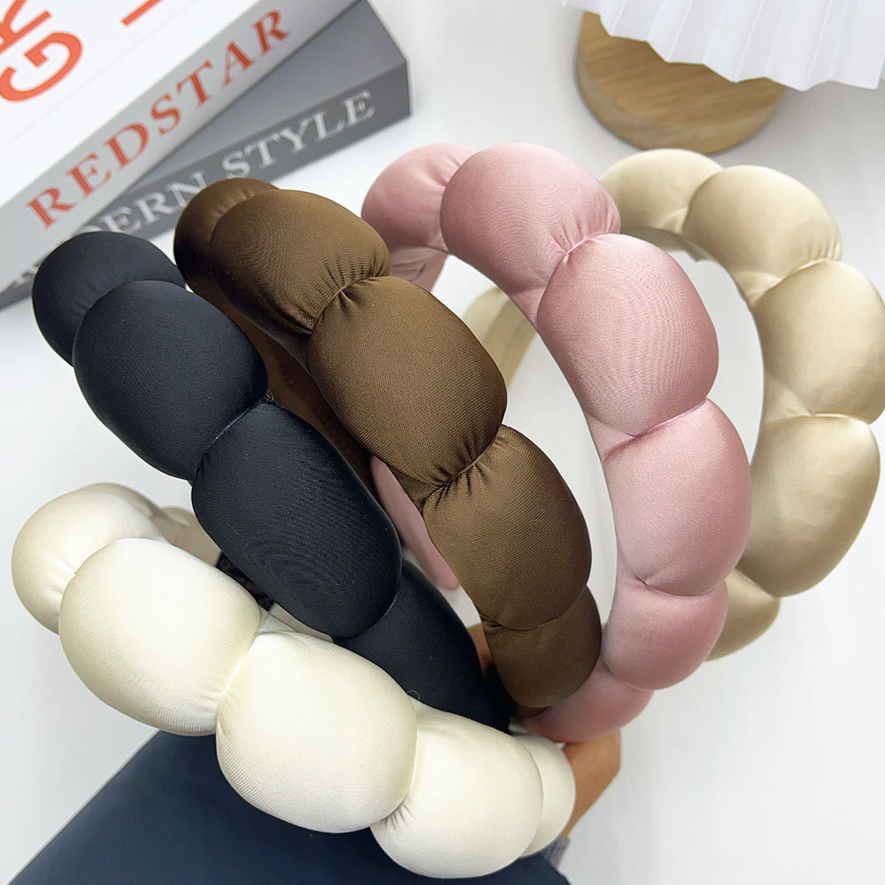 ヘアアクセサリー ふんわり編み込みデザインカチューシャ